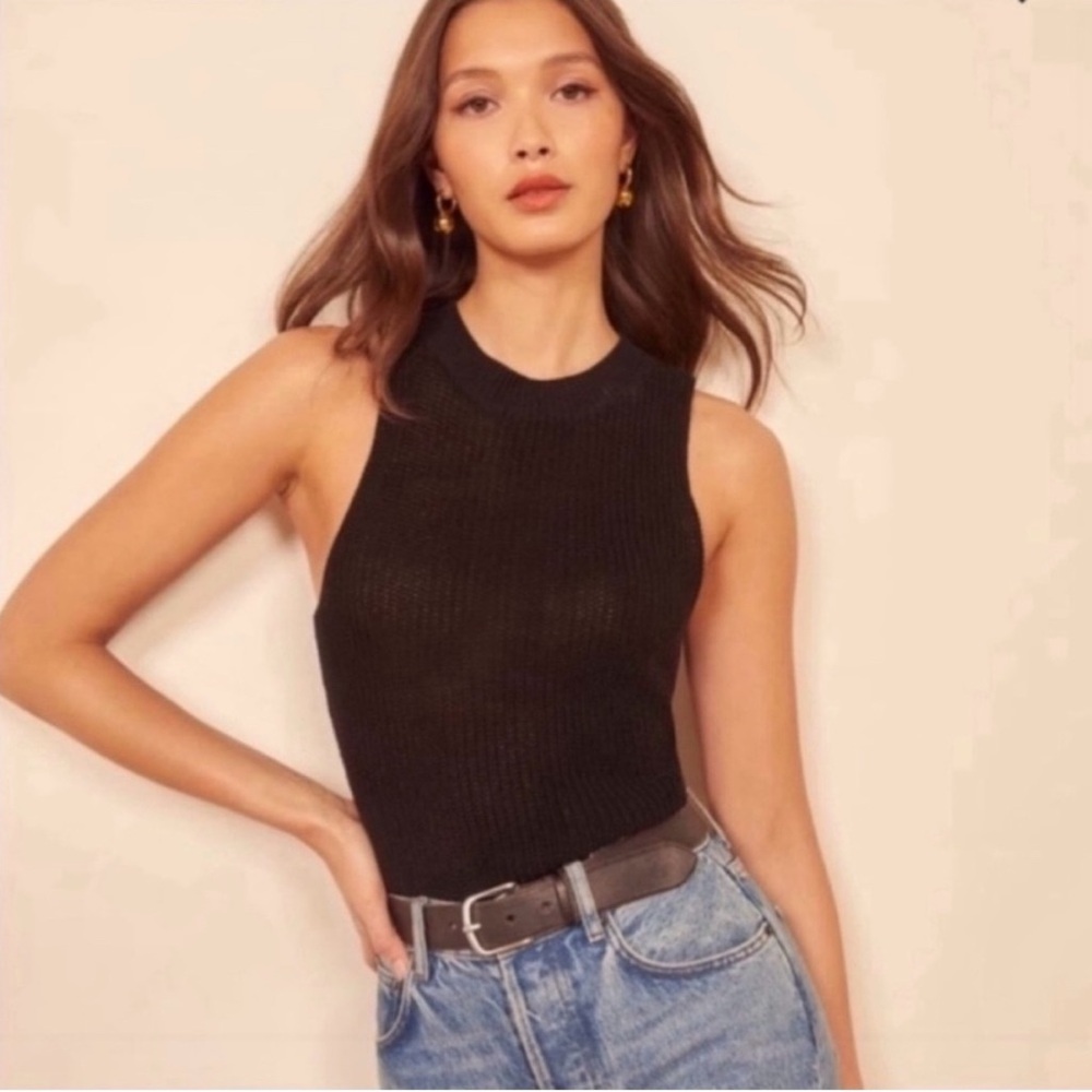 Reformation Lilac Top in Black, Size XS